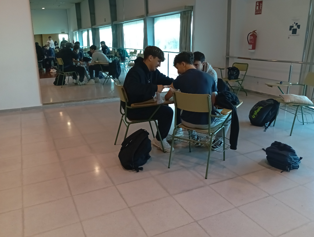Taller 1rs auxilis - 4t C, D, E